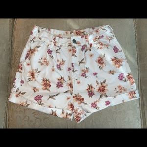AE MOM SHORTS